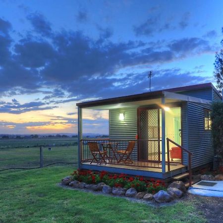 Killarney View Cabins And Caravan Park ภายนอก รูปภาพ