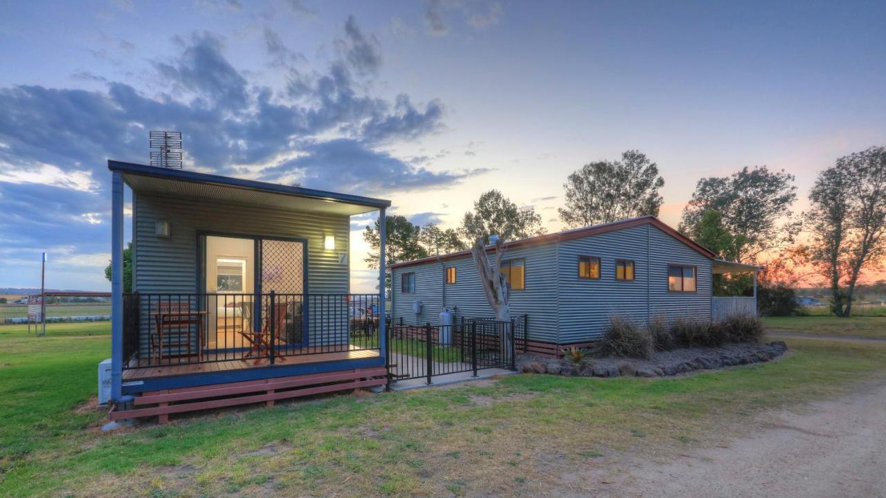 Killarney View Cabins And Caravan Park ภายนอก รูปภาพ