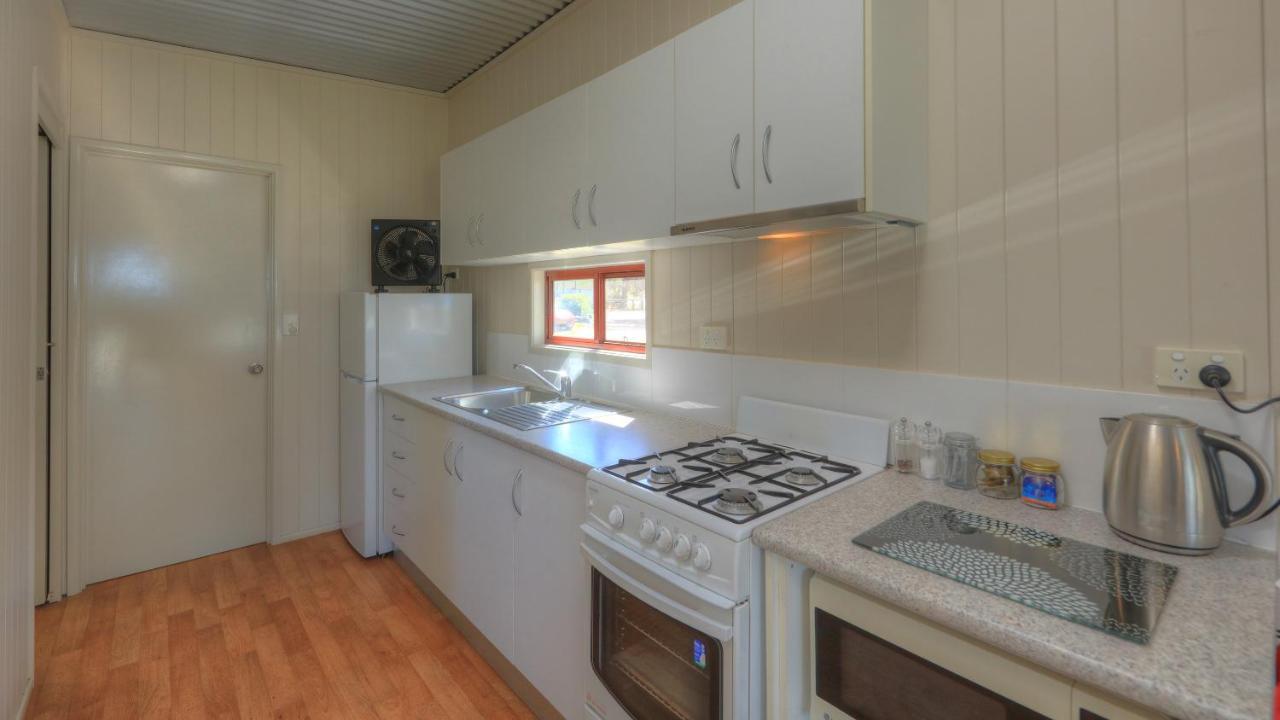 Killarney View Cabins And Caravan Park ภายนอก รูปภาพ